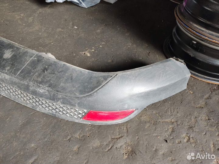 Юбка заднего бампера Форд Фокус 3