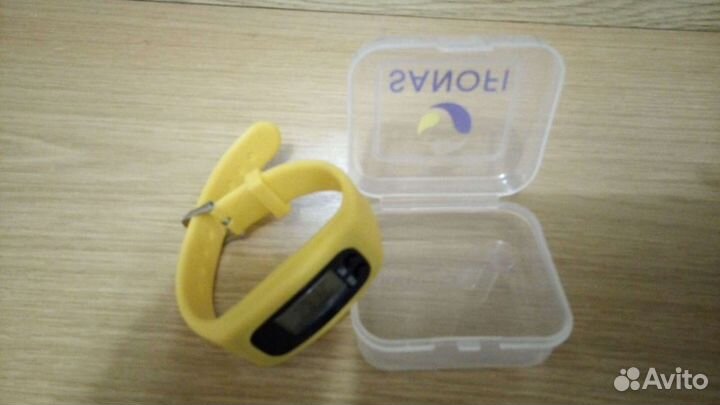 Фитнес браслет