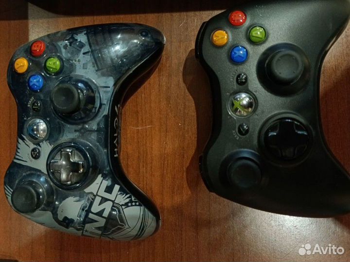 Xbox 360e с играми