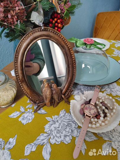 Зеркало косметические настольное