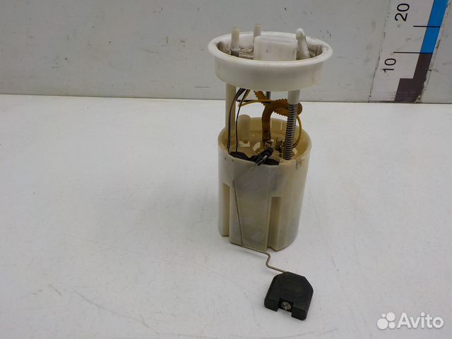 Насос топливный Volkswagen Polo (Sed RUS) 2011