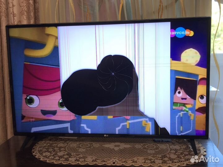 Телевизор LG смарт тв