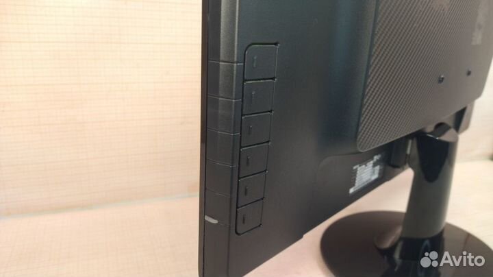 Монитор б/у 24