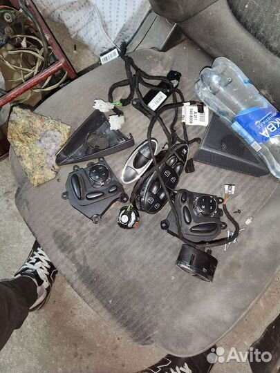 Переключатели кнопки на дверях mercedes w211