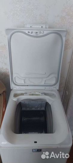 Стиральная машина Electrolux вертикальная