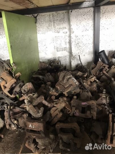 Ауди а 4,а 6 а 8 суппорта задние