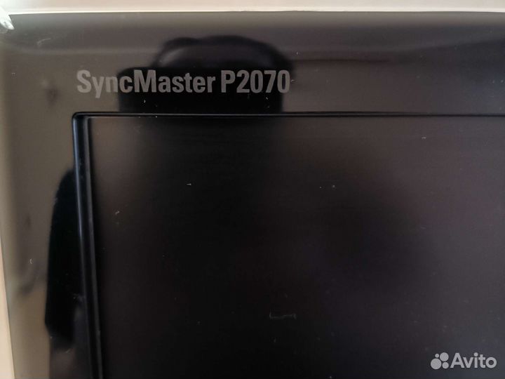 Монитор Samsung syncmaster
