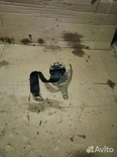 Ремень безопасности зад лево Мазда 626