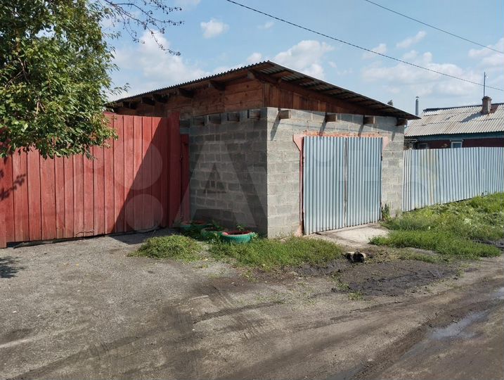 Дом 50 м² на участке 5 сот.