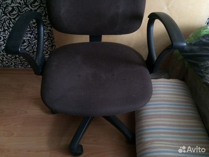 Компьютерное кресло