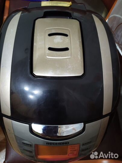 Мультиварка Redmond RMC-M4502