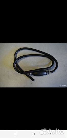 Шланг с грушей для перекачки бензина