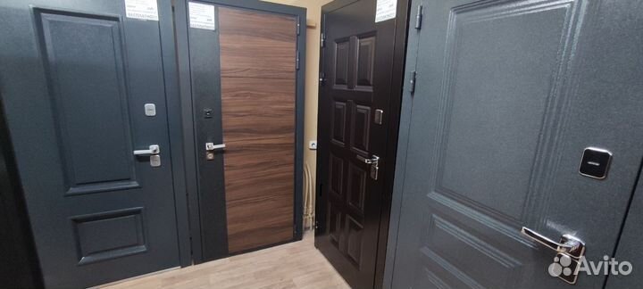 Дверь железная в дом