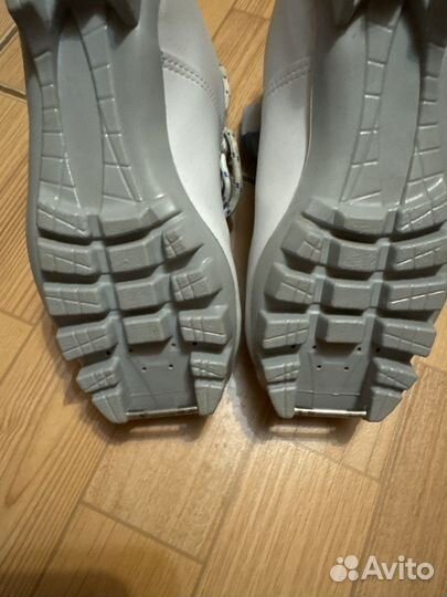 Лыжные ботинки 33 размер