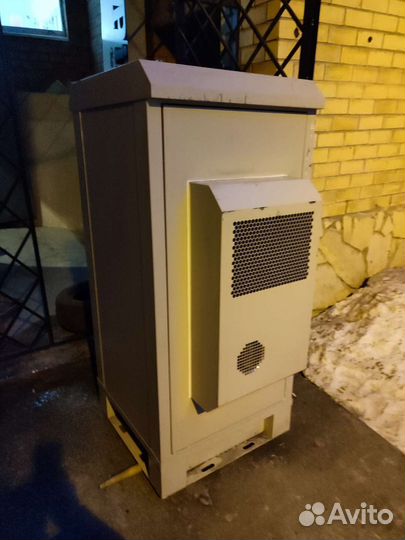 Шкаф серверный уличный всепогодный