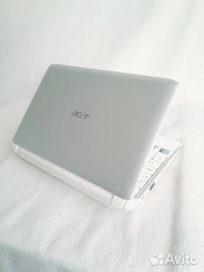 Стильный нетбук Acer One, Intel 2Gb/250Gb