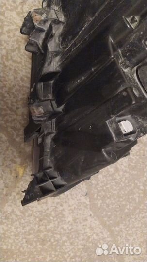 Фара левая передняя geely emgrand ec7