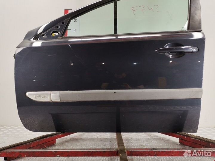 Дверь передняя для Renault Laguna 2 7751472437