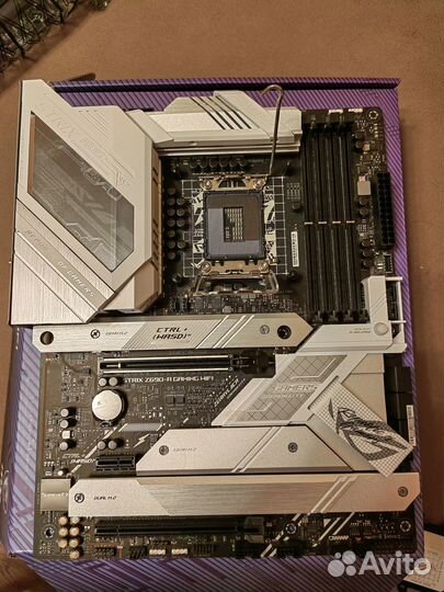 Asus ROG strix Z690-A gaming wifi DDR5