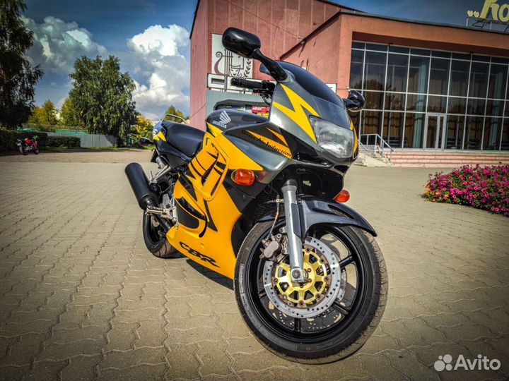 Honda cbr 600 f3