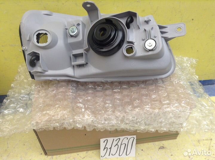 Hyundai Accent Фара Правая и Левая Галоген