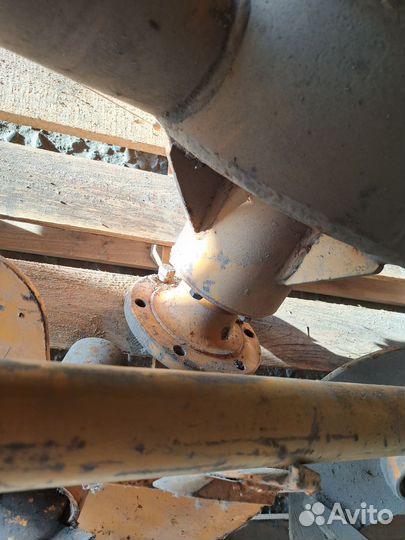 Чешский ямобур для unc 060