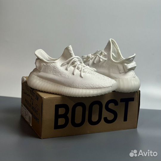 Кроссовки Adidas yeezy boost 350 белые