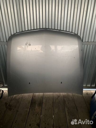 Капот Cadillac STS