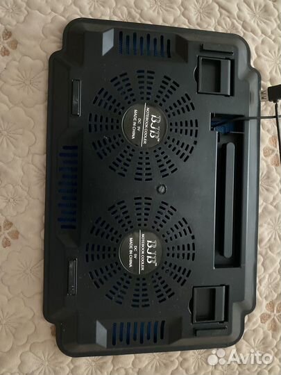 Охлаждающая подставка для ноутбука