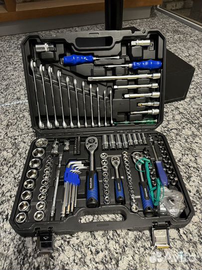 Набор инструментов