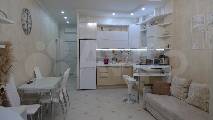 3-к. квартира, 85 м², 1/3 эт.