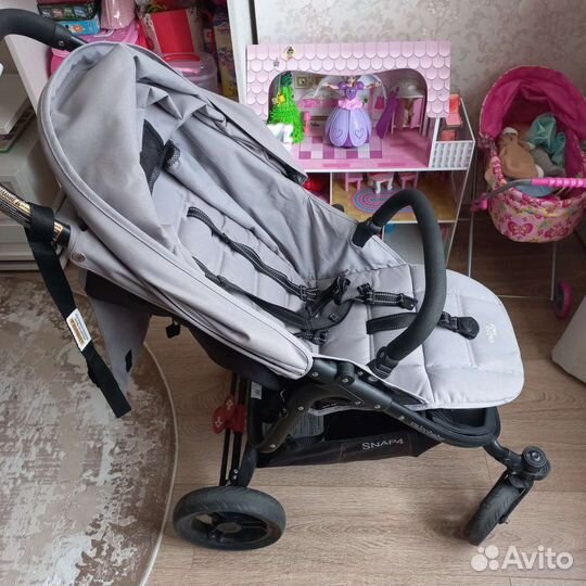 Прогулочная коляска valco baby snap 4