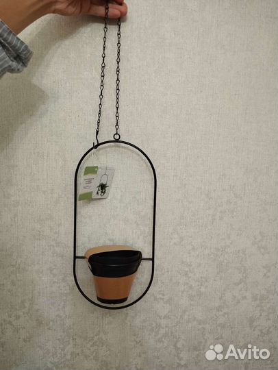 Кашпо подвесное