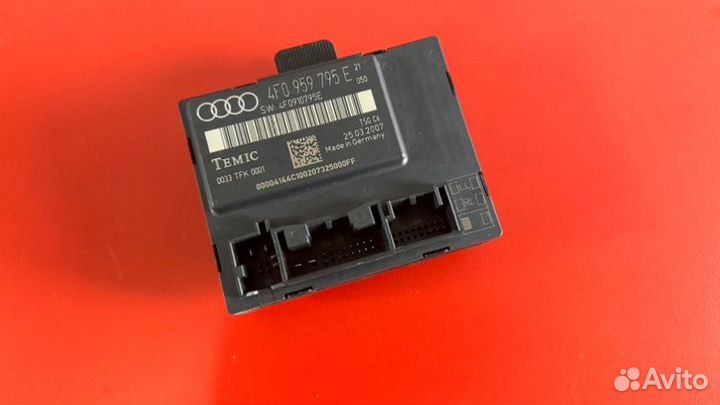 Блок управления двери задний левый Audi A6 C6 AUK