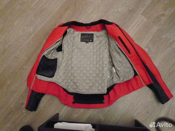 Мотокуртка