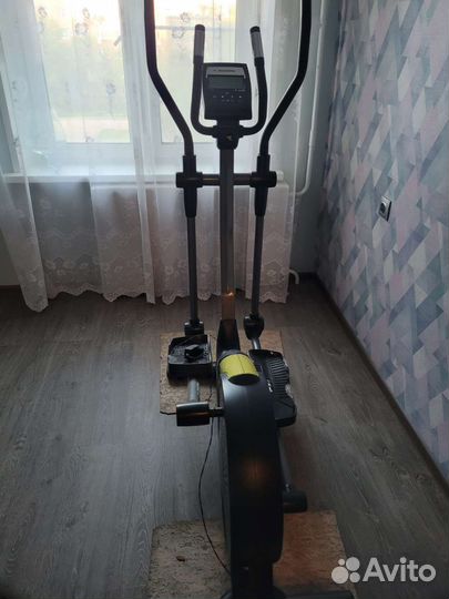 Эллиптический тренажер