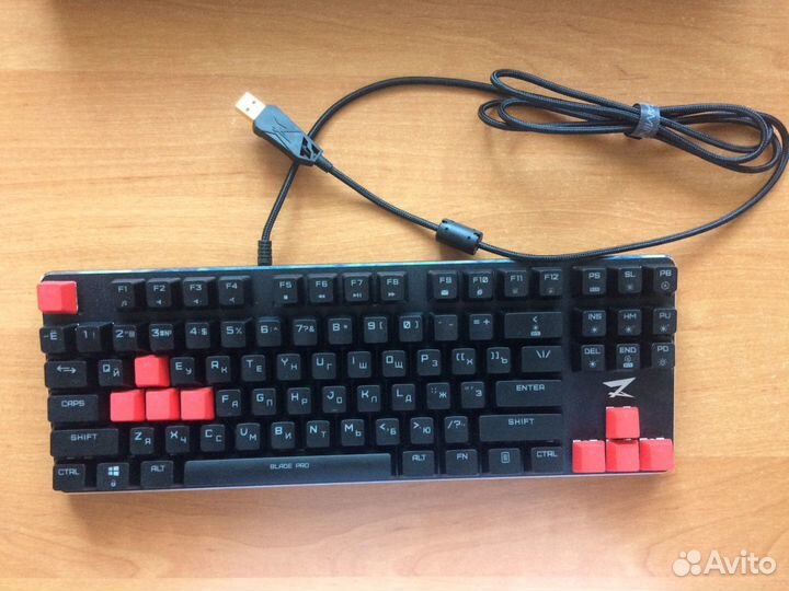 Игровая клавиатура ZET Blade Pro