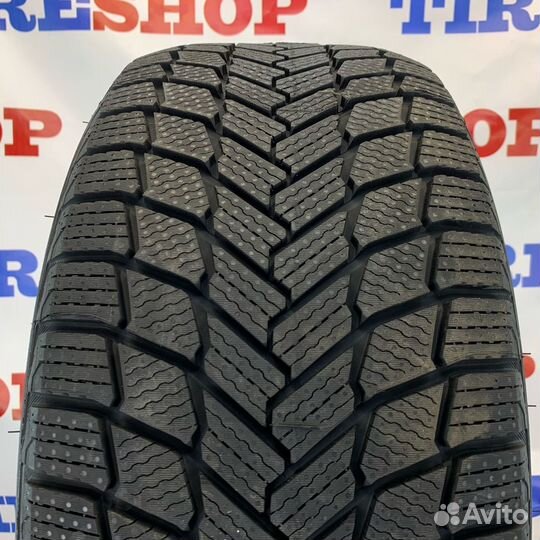 Michelin X-Ice Snow 245/40 R19 98H