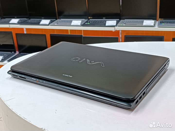 Ноутбук Sony 15.6''Core i5 2450m AMD 7650m SSD