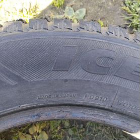 Bridgestone Ice Cruiser 7000 195/65 R15