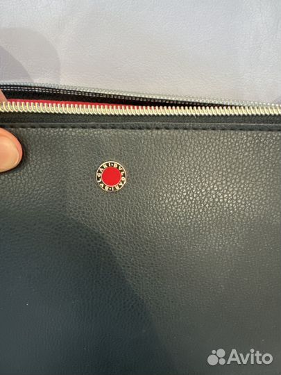 Bvlgari уход в красивой косметичке