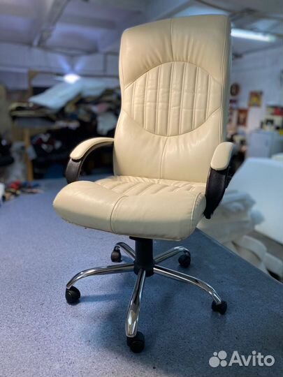 Кресло офисное