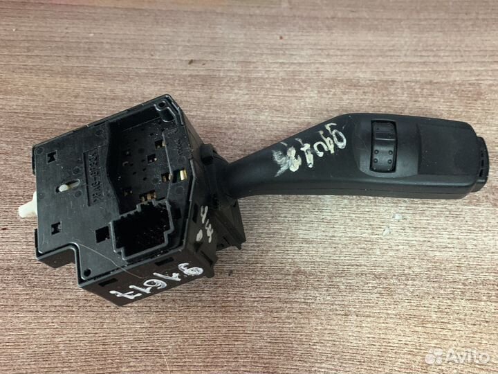 Переключатель поворотов Фокус 2