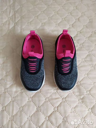 Кроссовки для девочки 25