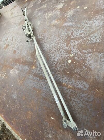 Трапеция дворников Пежо 308