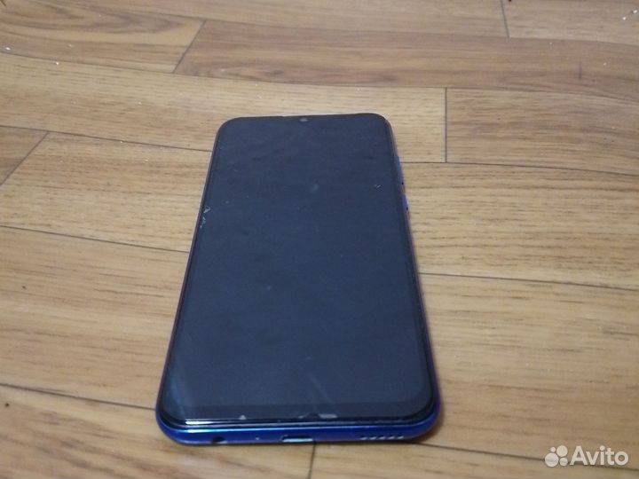 HONOR 20e, 4/64 ГБ