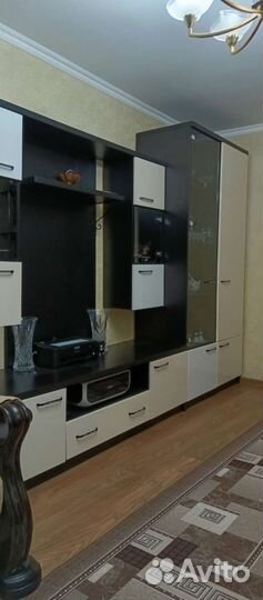 Стенка в гостиную бу