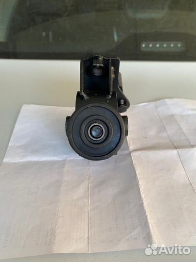 Подушка двигателя задняя geely MK/cross