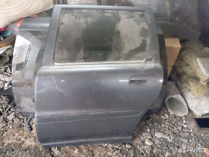 Volvo v70 2005