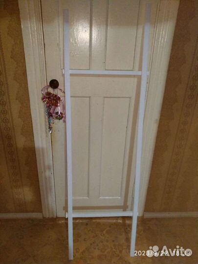 Основание экрана для ванны